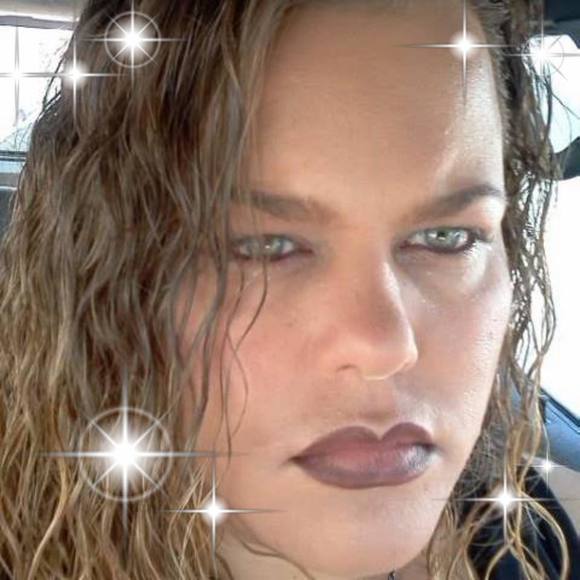 Meet your Posher, Melissa - Picture 1 of 1